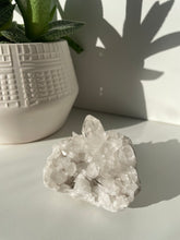 Load image into Gallery viewer, Clear Quartz Cluster - A Grade