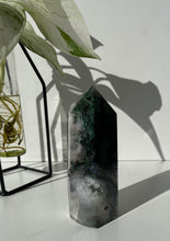 Load image into Gallery viewer, Green Moss Agate