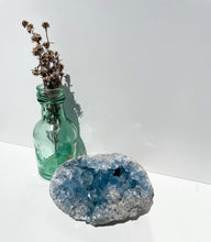 Load image into Gallery viewer, Celestite Cluster