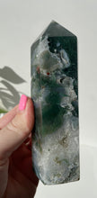 Load image into Gallery viewer, Green Moss Agate