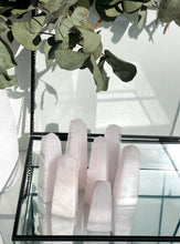 Load image into Gallery viewer, Pink Mangano Calcite