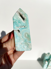 Load image into Gallery viewer, Blue Aragonite