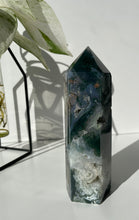 Load image into Gallery viewer, Green Moss Agate