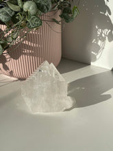 Load image into Gallery viewer, Clear Quartz Cluster - A Grade