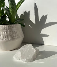 Load image into Gallery viewer, Clear Quartz Cluster - A Grade