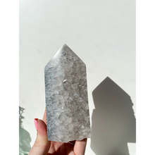 Load image into Gallery viewer, Agate Cave Point