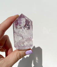 Load image into Gallery viewer, Amethyst Generator