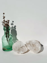 Load image into Gallery viewer, Small Geode
