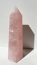 Load image into Gallery viewer, Rose Quartz Generator
