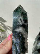 Load image into Gallery viewer, Green Moss Agate
